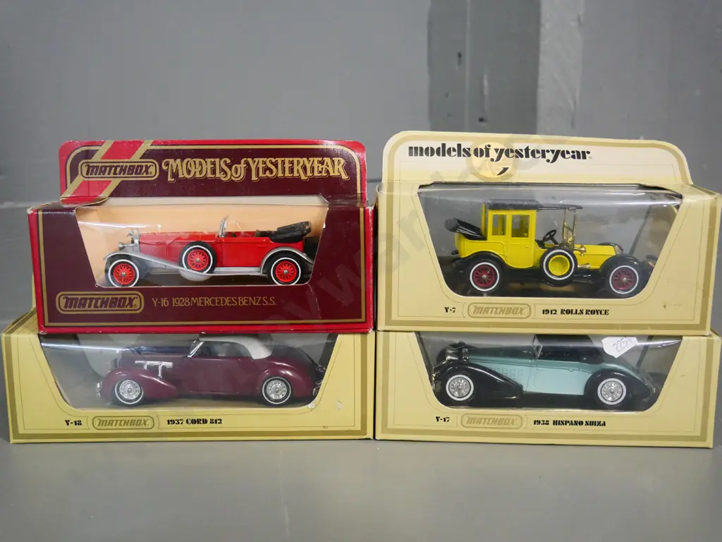 4 boxed Models of Yesteryear die-cast vehicles - vintage cars Image 1++