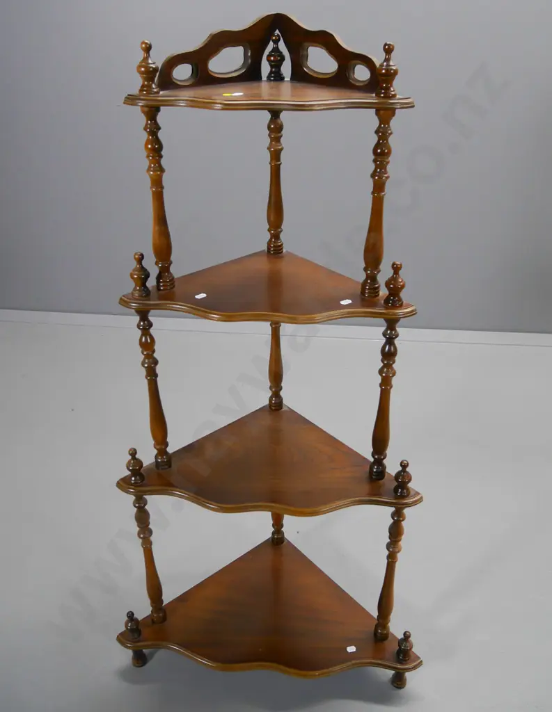 mahogany 4-tier corner whatnot with turned spindle supports H-1230 W-610 D-350 Image 1++
