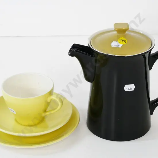 Crown Lynn lemon yellow trio and a black with gold lid coffee pot H-185