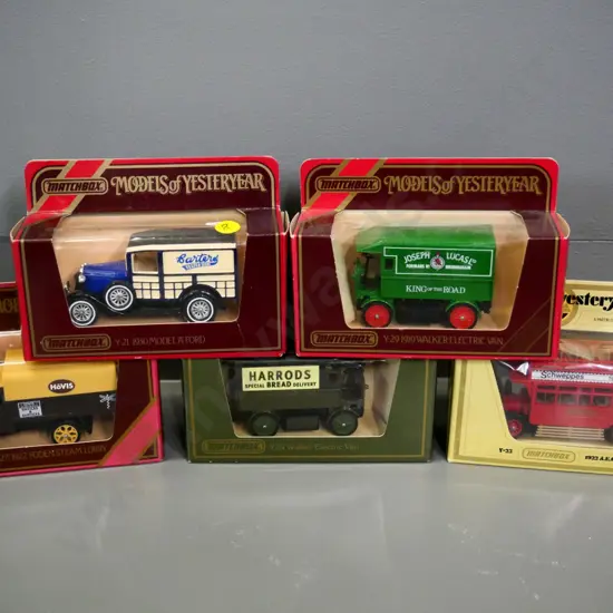 5 boxed Matchbox Models of Yesteryear die-cast vehicles - 4 delivery vans and a double decker bus