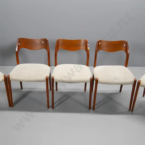 set of 5 mid-century Scandinavian style teak-framed dining chairs  - upholstered seats need cleaning H780 W500 D420