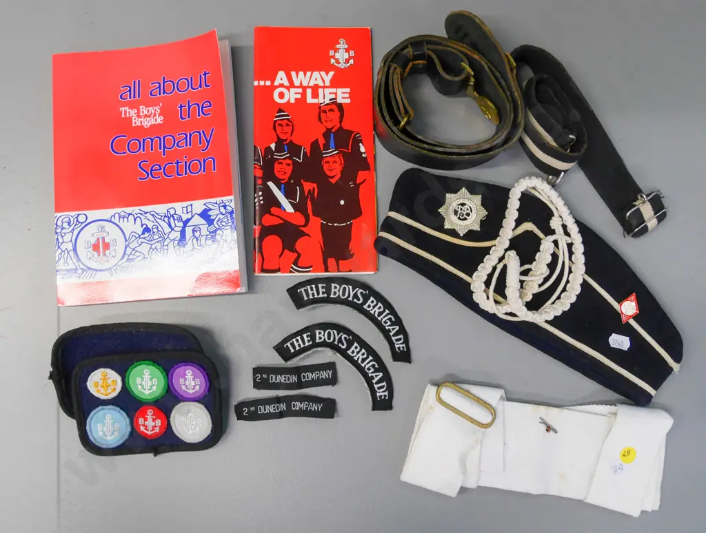 Boys Brigade hat, badges etc (2nd Dunedin Company) Image 1++