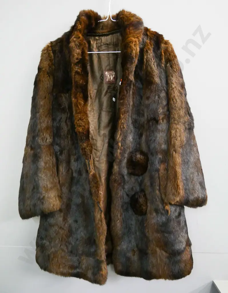 (squirrel?) fur jacket with Pattison Ede label Image 1++
