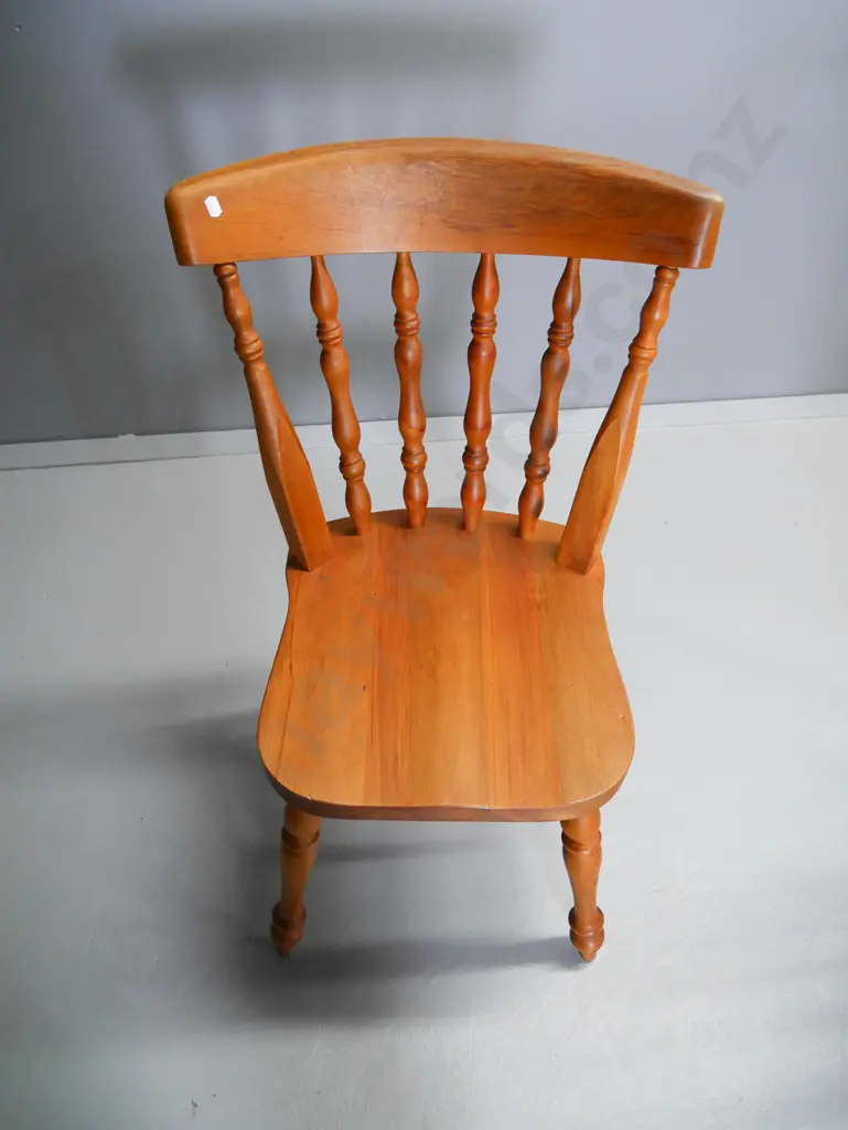 recycled rimu early colonial style dining table w/ 6 spindle back chairs H-780 L-1600 W-880 Image 1++