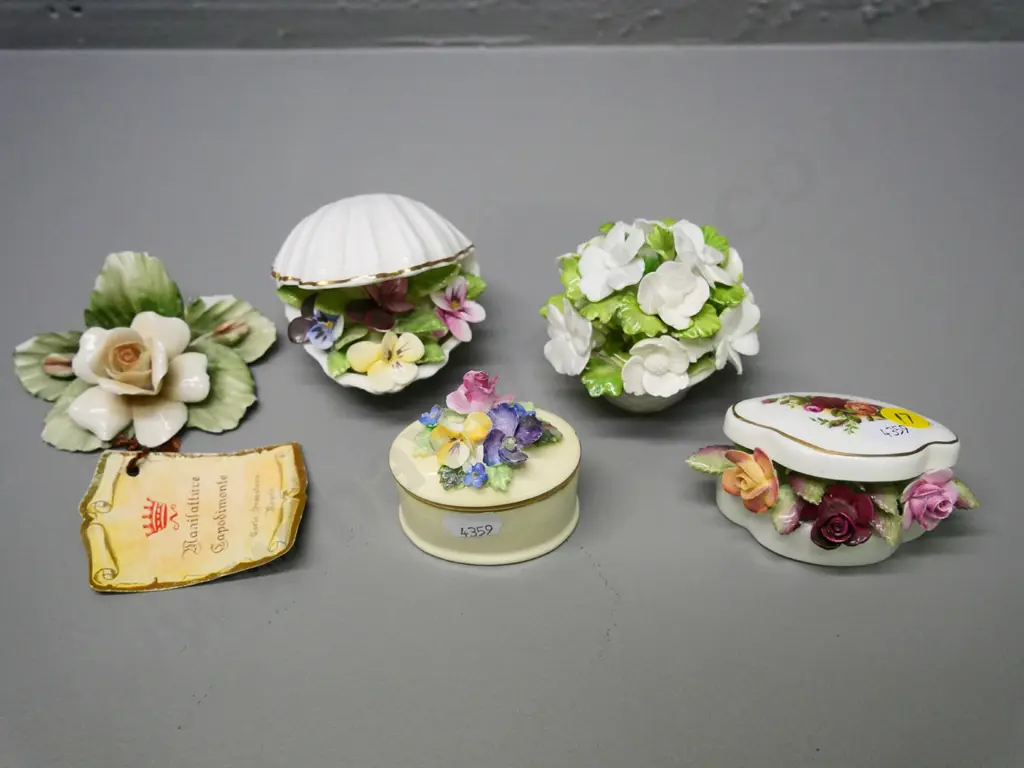 5 floral miniatures - Royal Albert, Royal Crown, Adderley, Capodimonte Image 1++