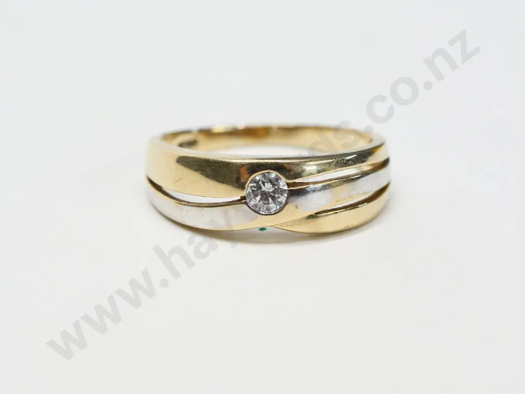 cz dress ring stamped 375 Image 1++