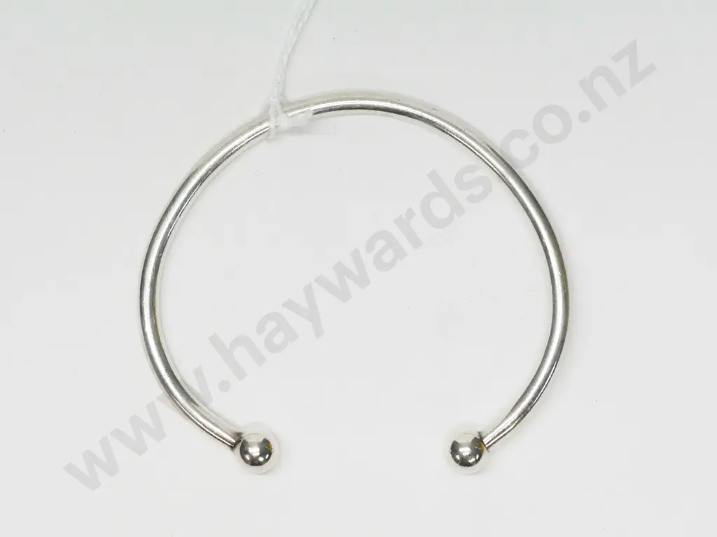 H&S silver bracelet Image 1++
