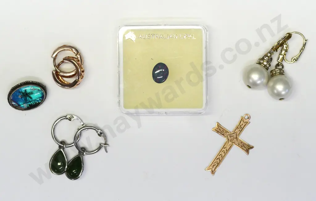 small butterfly wing brooch stamped sterling silver, 3 pairs of earrings, 9ct cruciifix no chain & small opal stone Image 1++