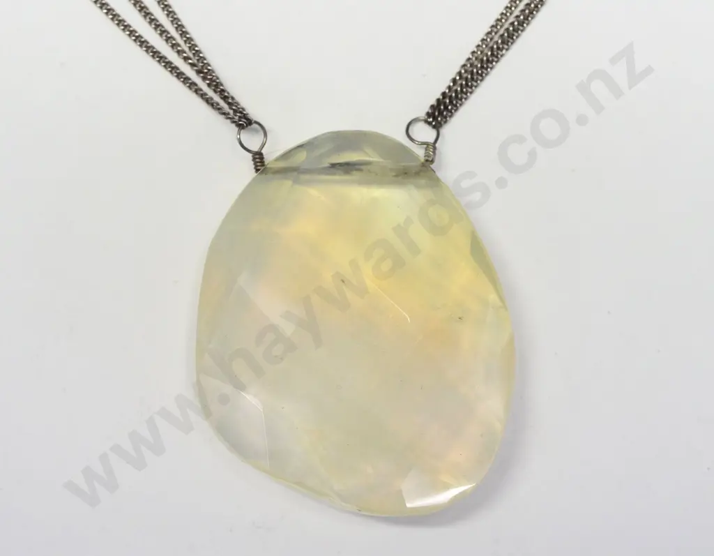 quartz pendant on silver chain stamped 925 Image 1++