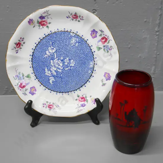 Royal Doulton Desert Scene Flambe vase, Wedgwood cake plate Diam-220