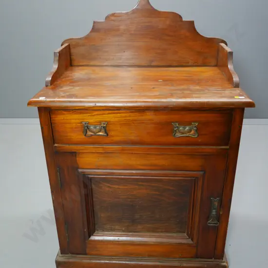 vintage wash stand with 1 door and 1 drawer, nouveau style handles, some damage and finish wear H1050 W700 D470