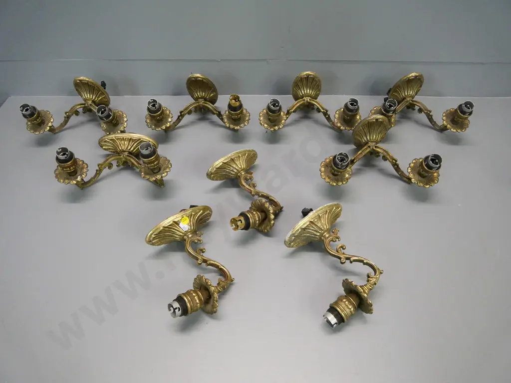set of 9 cast brass wall mount light fittings - 6 double-light and 3 single - doubles are H-170 W-220 Image 1++
