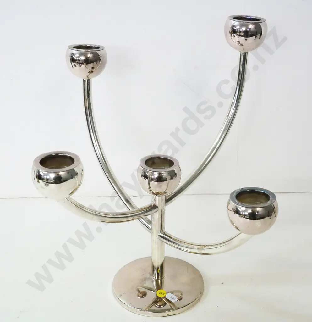large modern chrome finish candelabrum with 5 staggered-height holders - slight tint/discolouration to chrome H380 W400 Image 1++