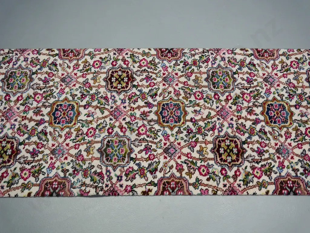 vintage Axminster carpet runner L-3940 W-690 Image 1++