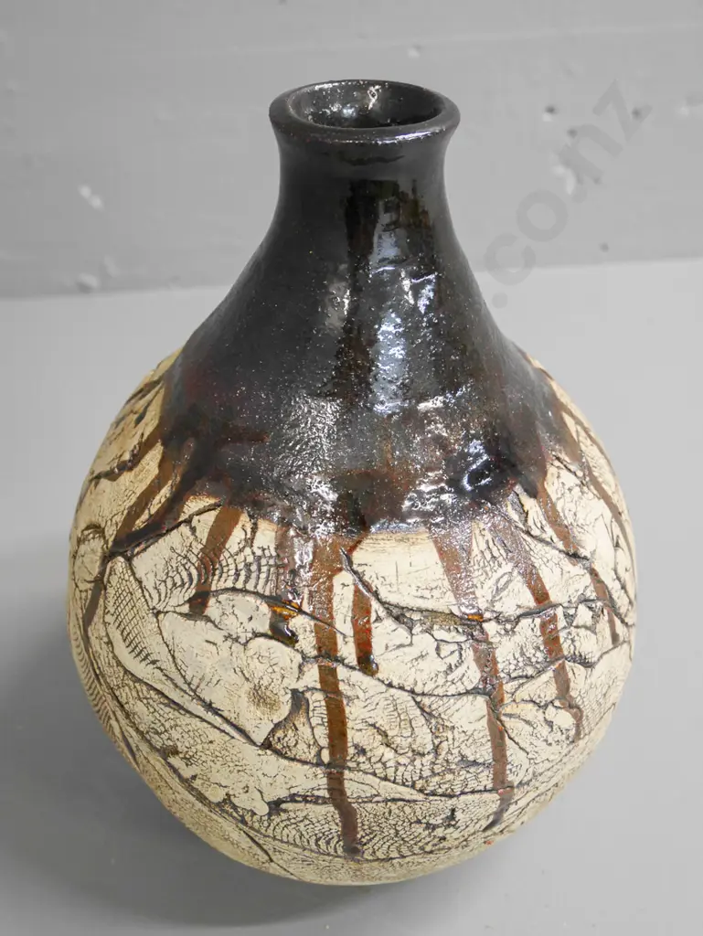 studio pottery vase with textured finish with drip glaze H-270 W-200 Image 1++