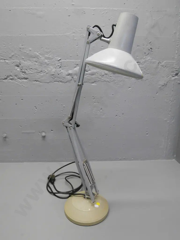 Superlux anglepoise lamp H-760 Image 1++