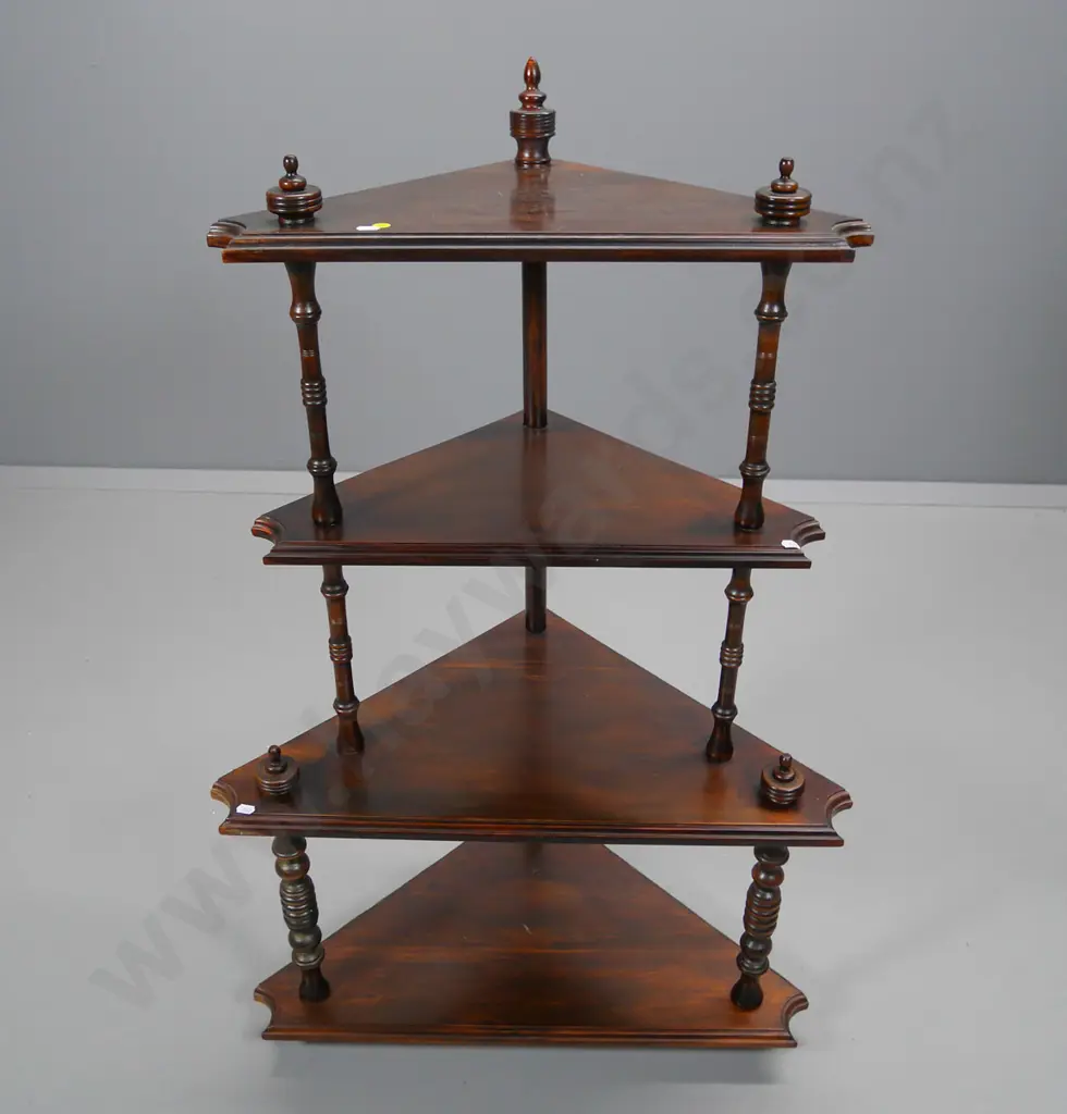 mahogany 4-tier corner whatnot with turned columns H-1060 W-520 D-340 Image 1++