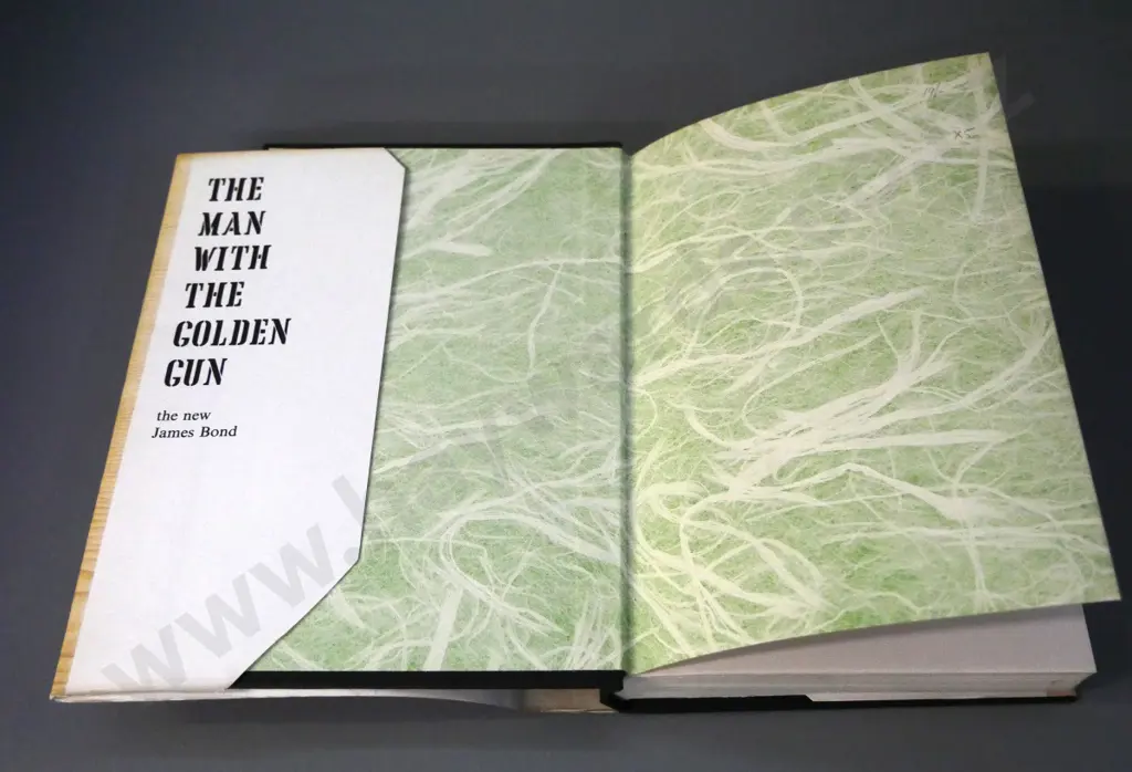 Ian Fleming - The Man with the Golden Gun - first edition, 1965 Image 1++