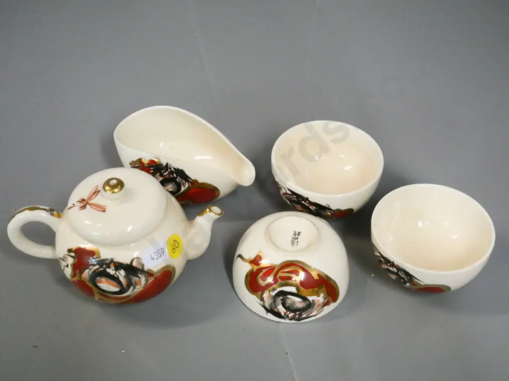small Japanese 5-piece tea set Image 1++
