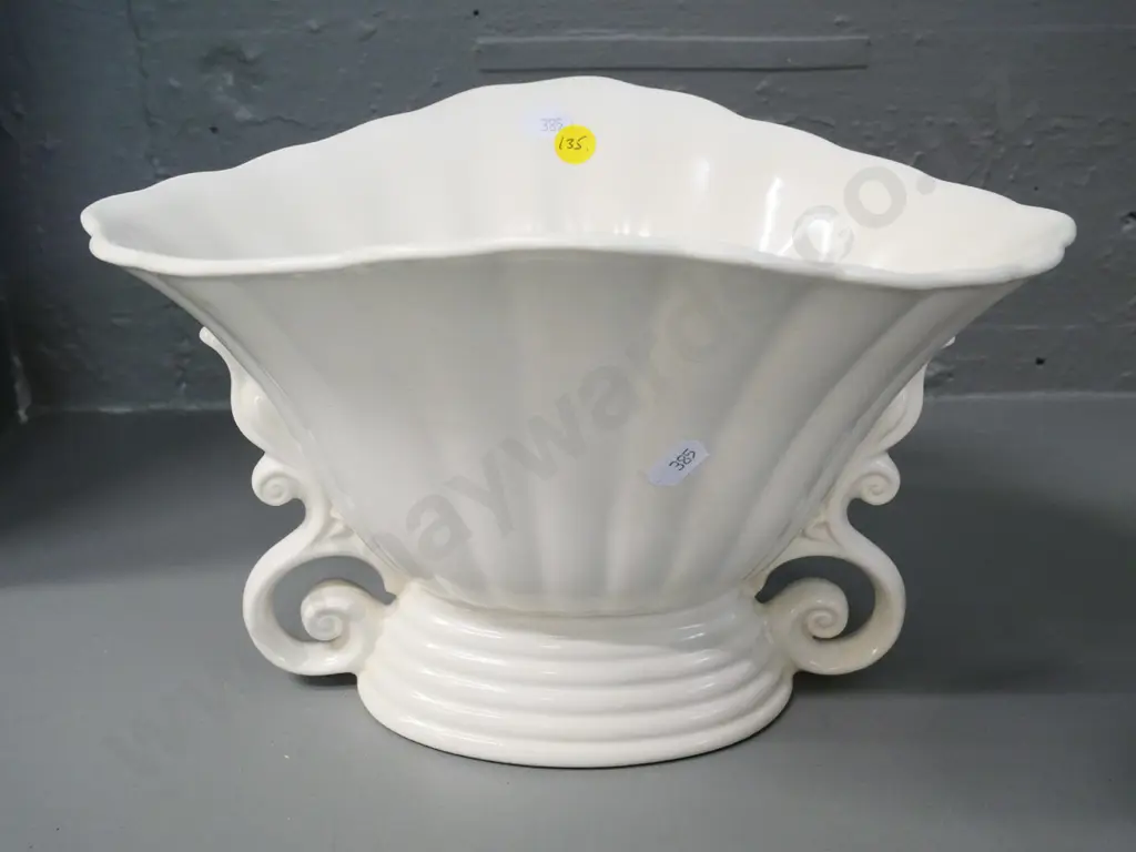 Wade cream glaze large flower trough vase H-180 W-280 Image 1++
