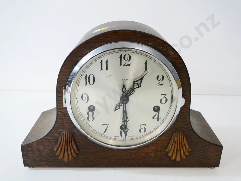 Enfield oak-cased mantel clock H-230 W-310 Image 1++