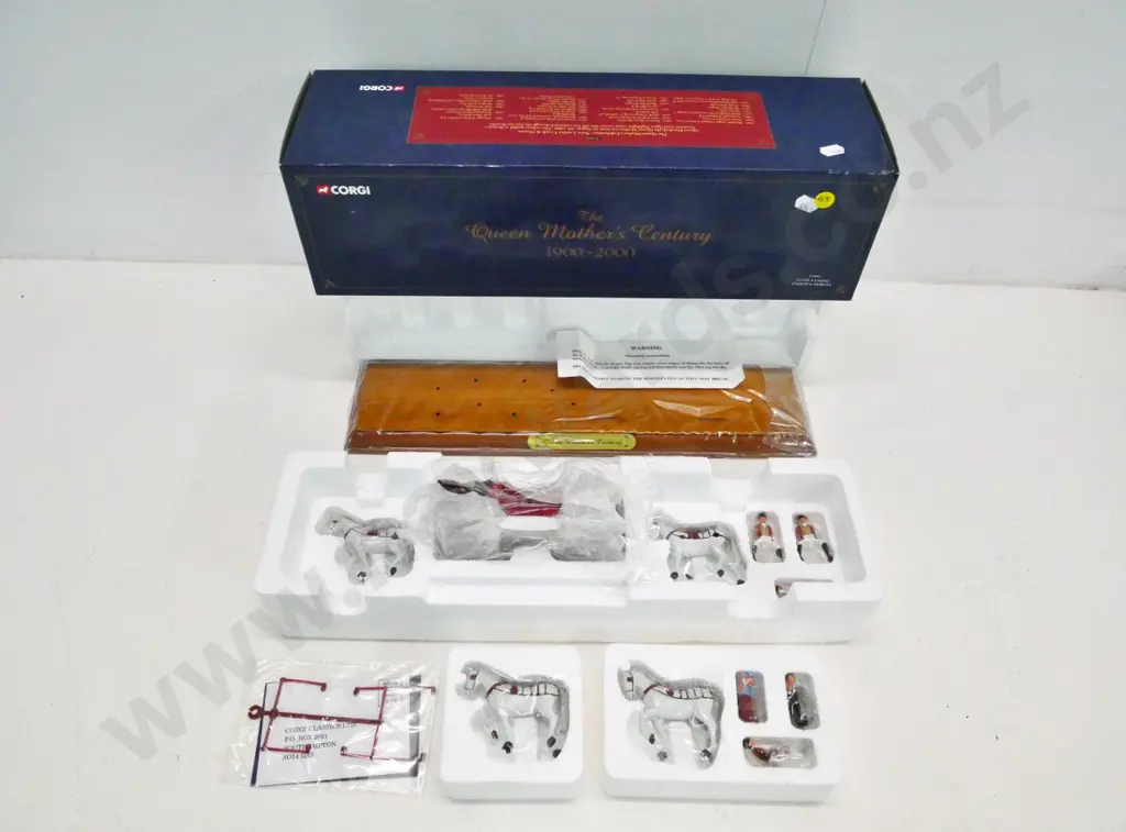 Corgi Queen Mother's Century state landau coach and horses set - pieces sealed, in box, with wooden base etc. Image 1++