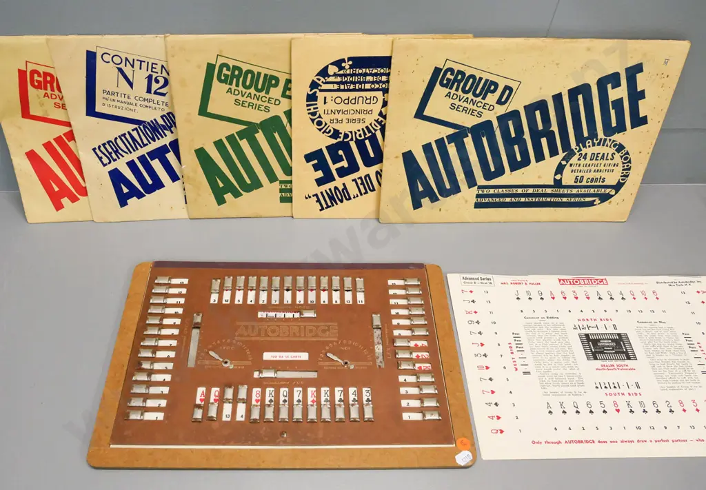 vintage Autobridge game board and deal sheets - made in Italy. H-260 W-390 Image 1++