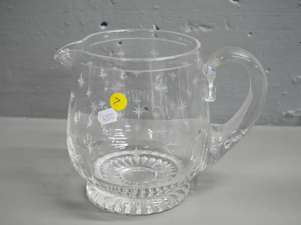 Stuart crystal star pattern water jug H-145 W-180 Image 1++