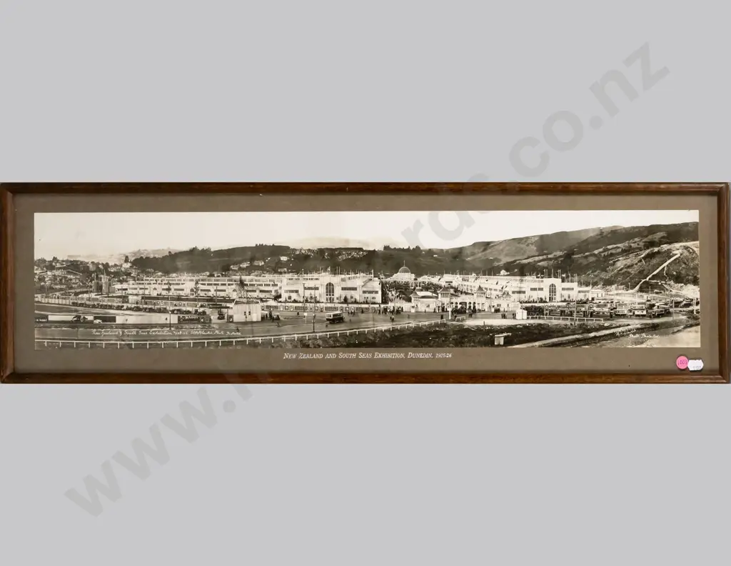 framed vintage  panoramic photograph - South Seas Exhibition 1925-26 Image 1++