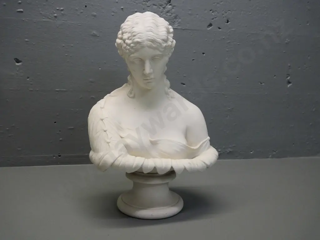 porcelain classical column pedestal base bust H-300 W-200 Image 1++