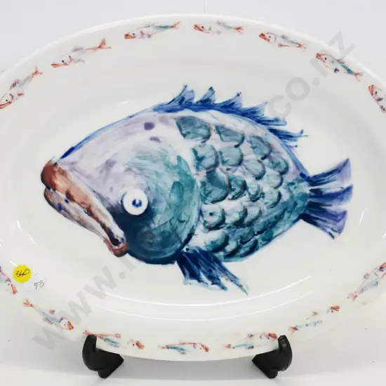 Garrick Tremain hand-painted fish platter L-370 W-270