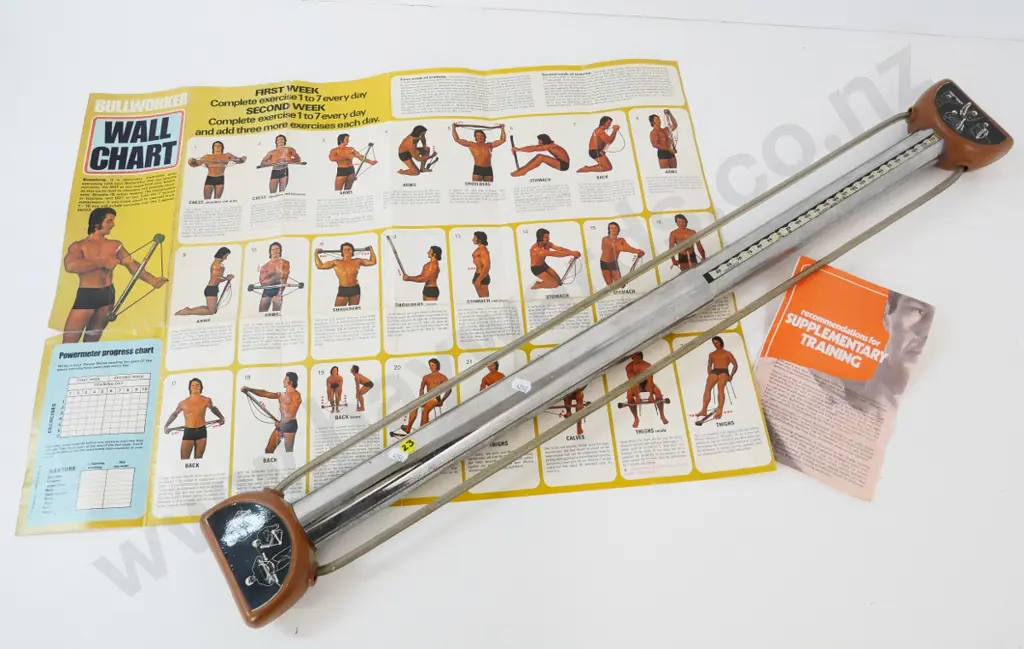 retro Bullworker exercise device L-890 & instructional wall chart Image 1++