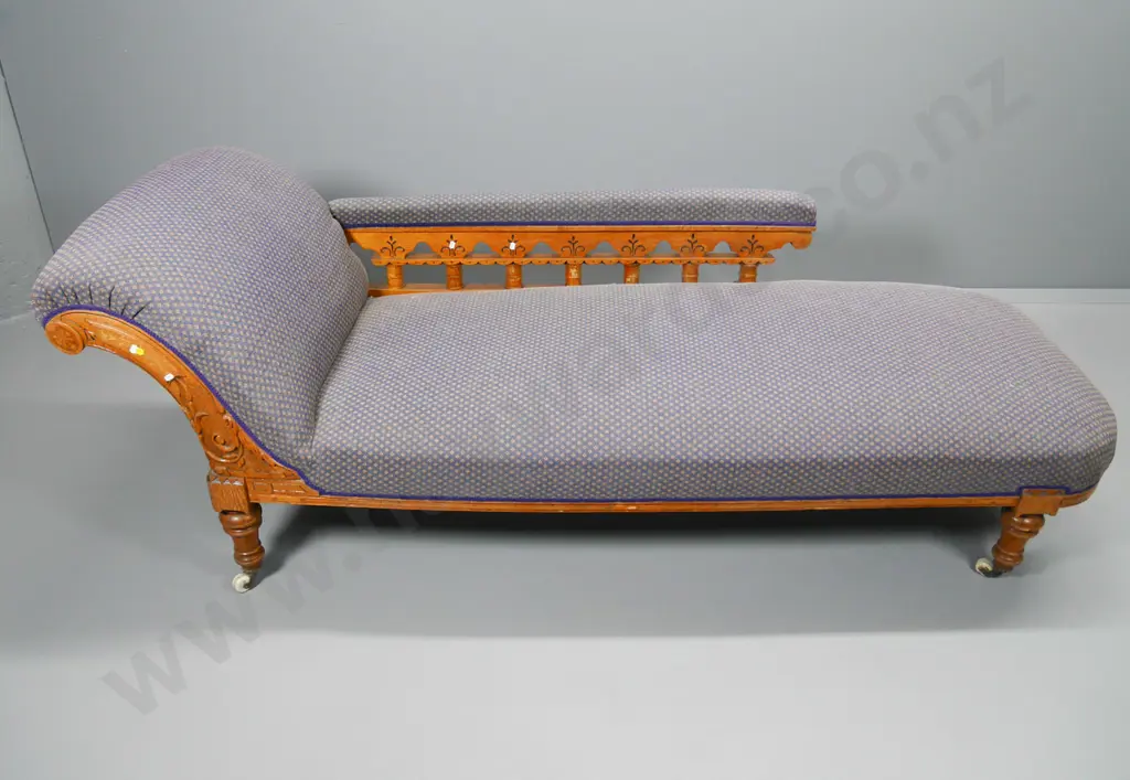 vintage oak chaise longue with ornately carved facing, on porcelain casters H740 L2070 D650 Image 1++