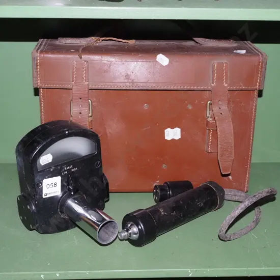 vintage leather cased disappearing fillament pyrometer