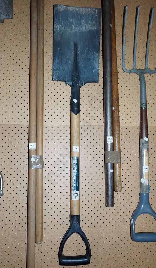 garden spade Image 1++