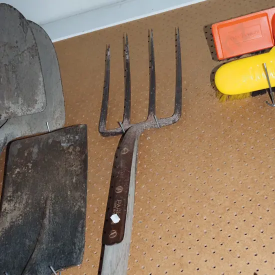 pitch fork