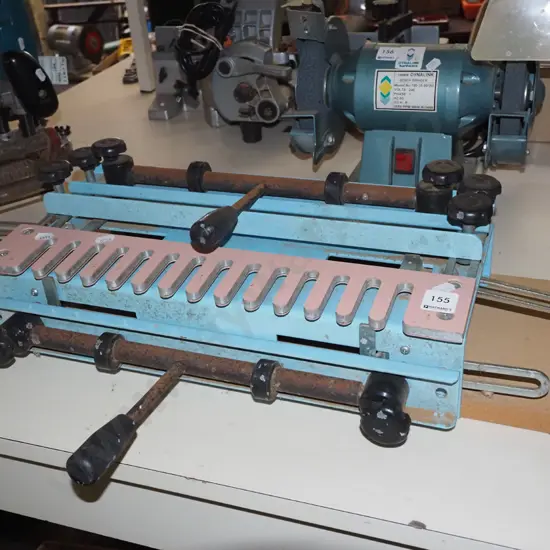 dovetail jig