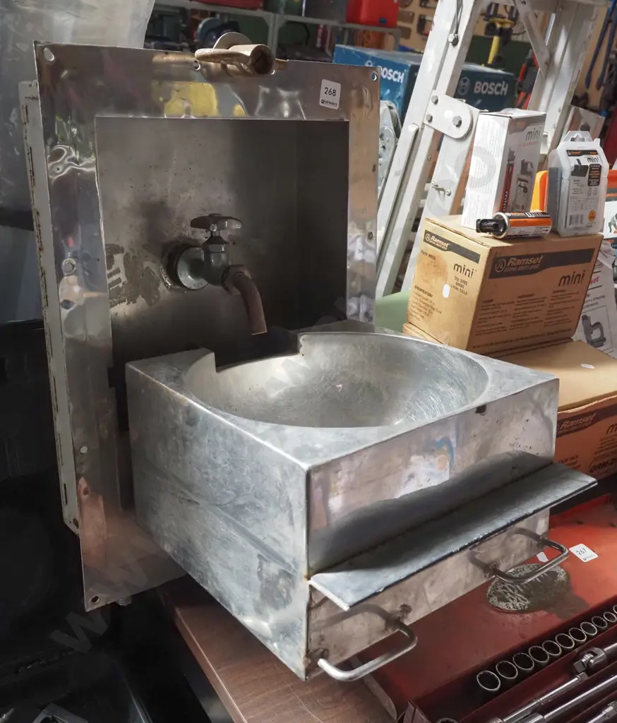 NZ Railways drop down basin Image 1++
