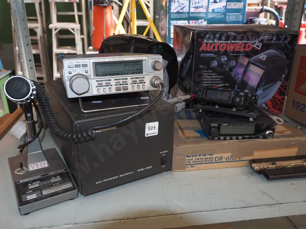 ham radio equipment ; power suppy, transceivers Image 1++