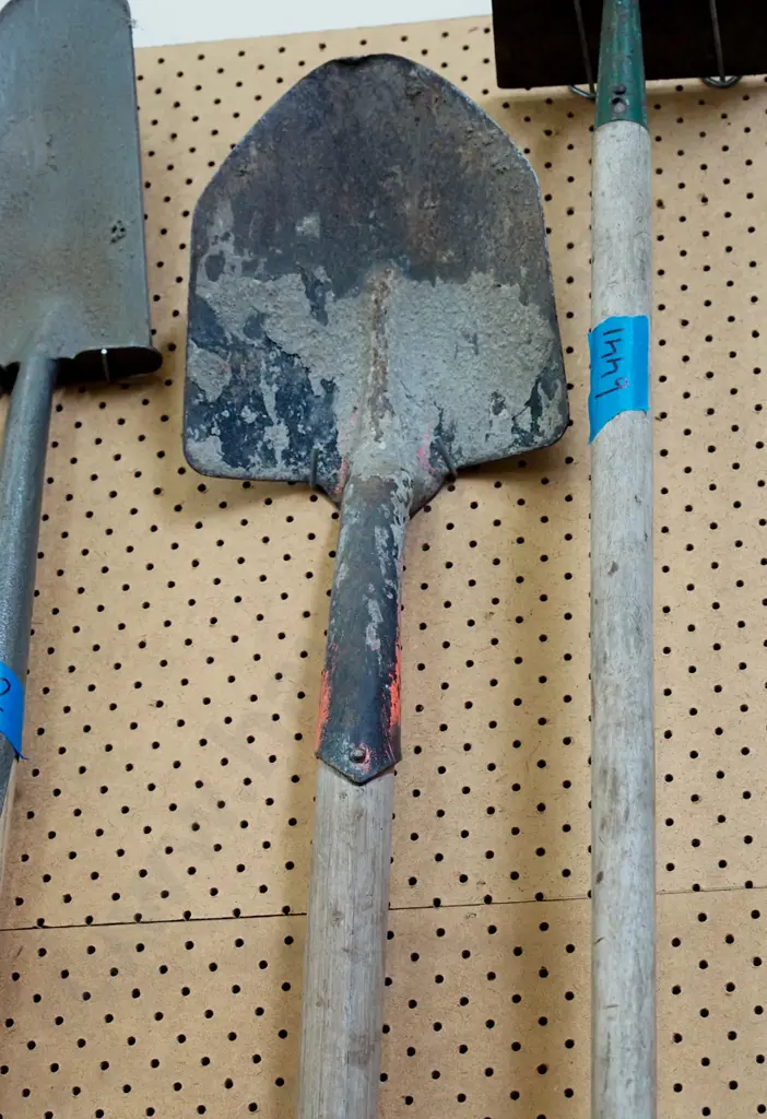 shovel Image 1++