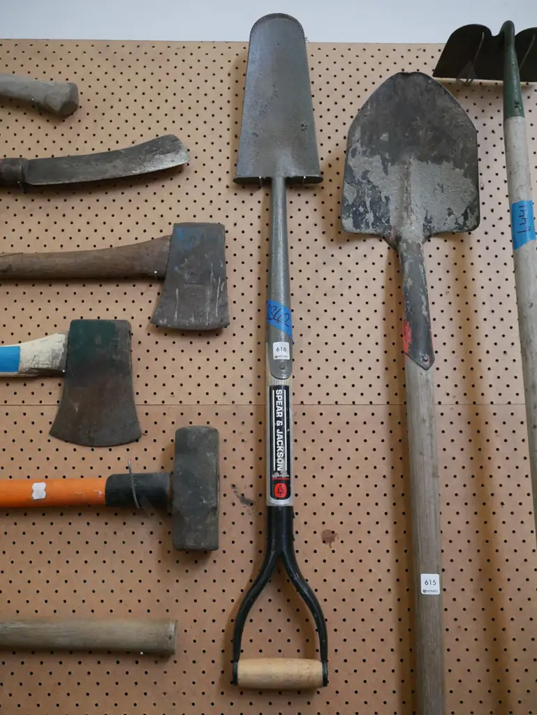 tree spade Image 1++