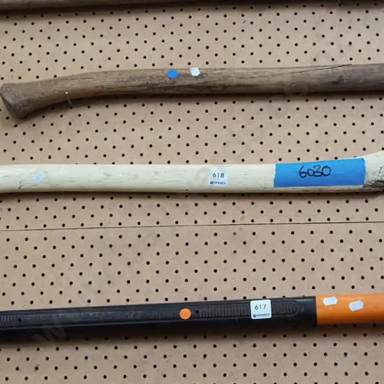 axe