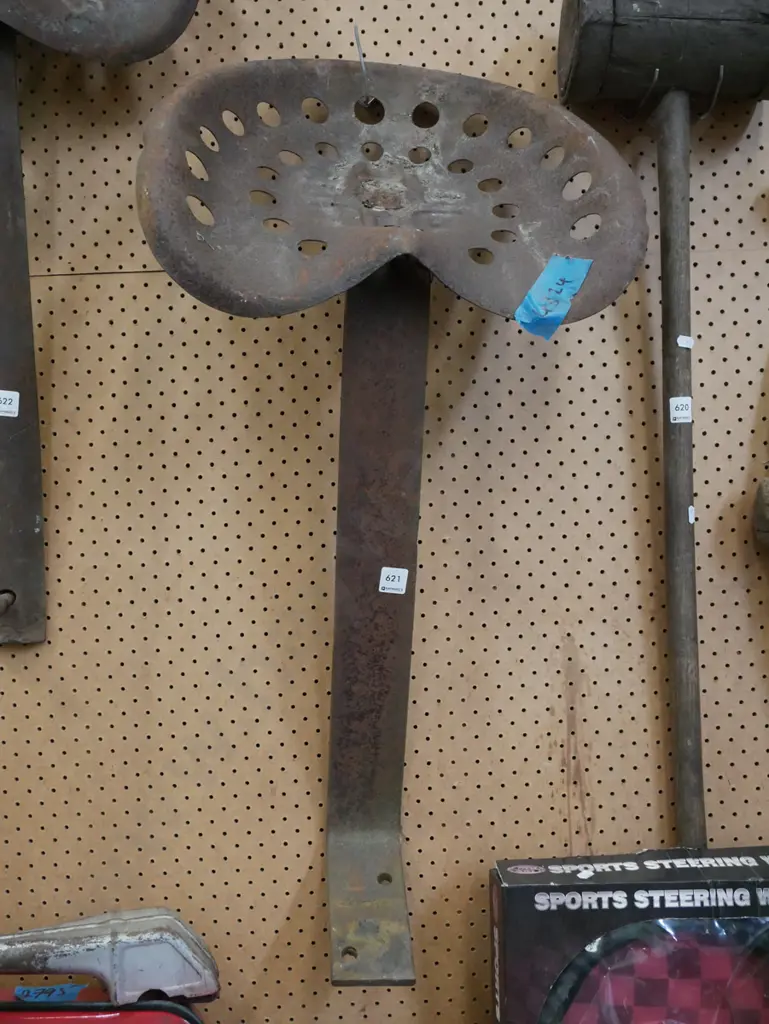 vintage tractor seat Image 1++