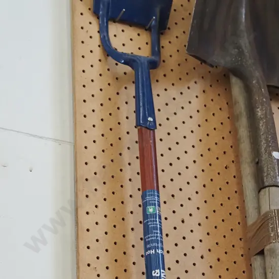 garden hoe