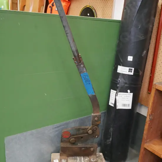 guillotine metal