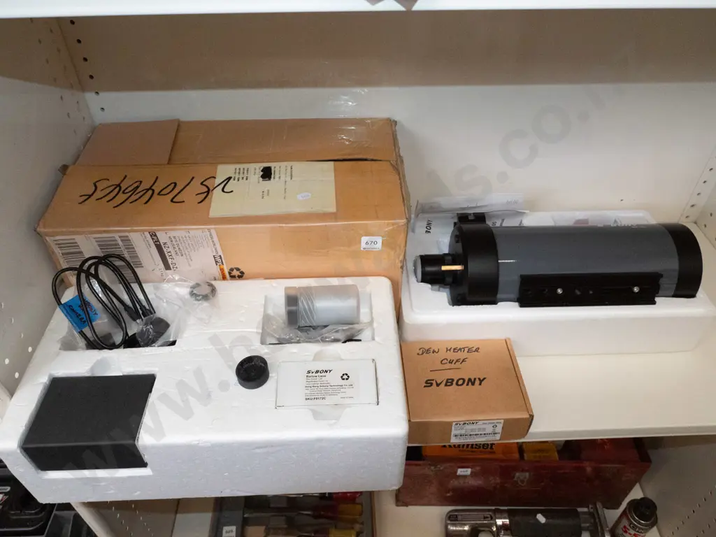 SV Bony astronomical telescope with various accessories Image 1++