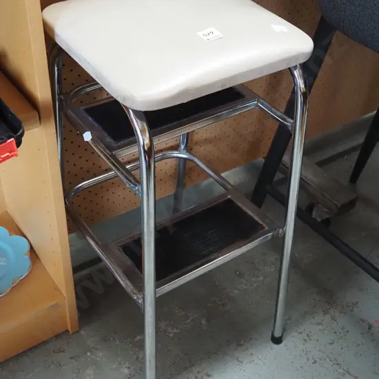 vinyl top step stool