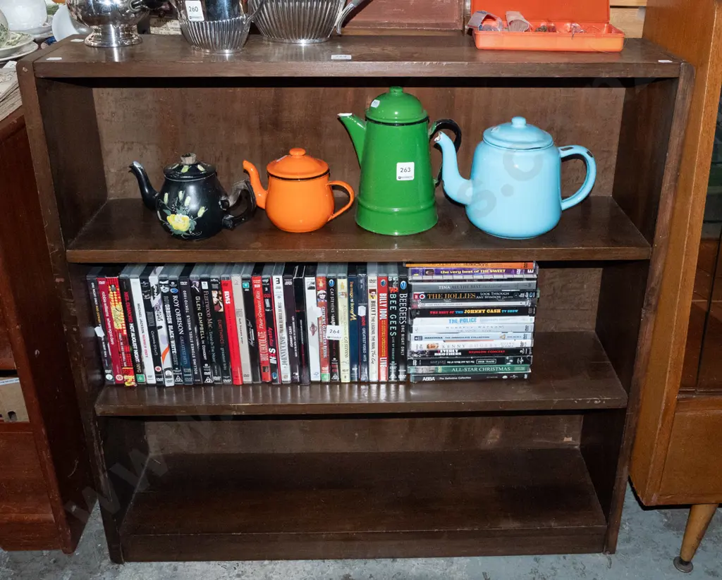 small dark stained beech bookcase H850 W840 D190 Image 1++