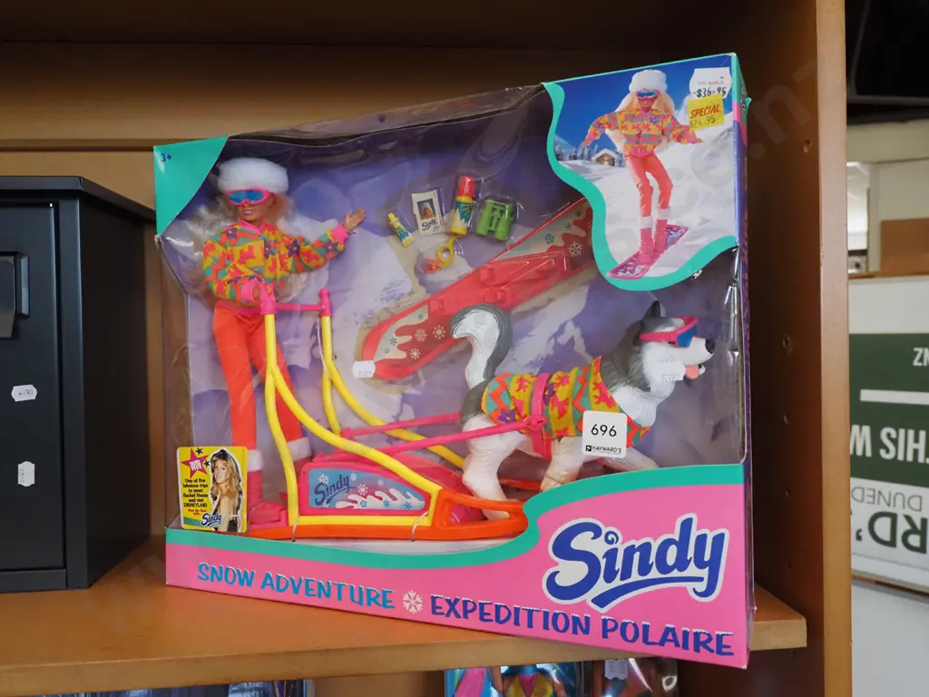 boxed as new Snow Adventure Expedition Polaire Sindy Image 1++