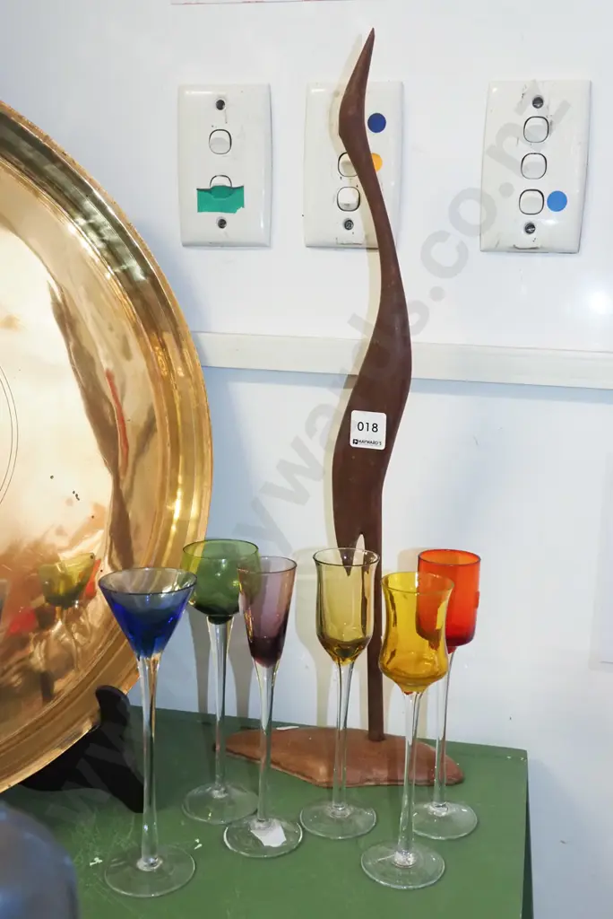 coloured stemmed sherry glasses, wooden bird figurine H500 Image 1++